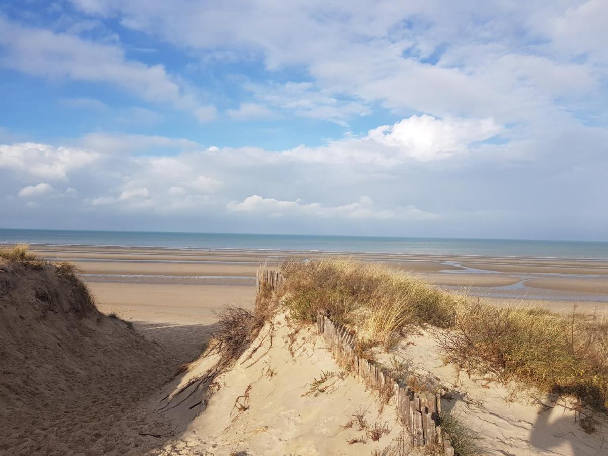 le gite des voyageurs Wormhout Extérieur photo